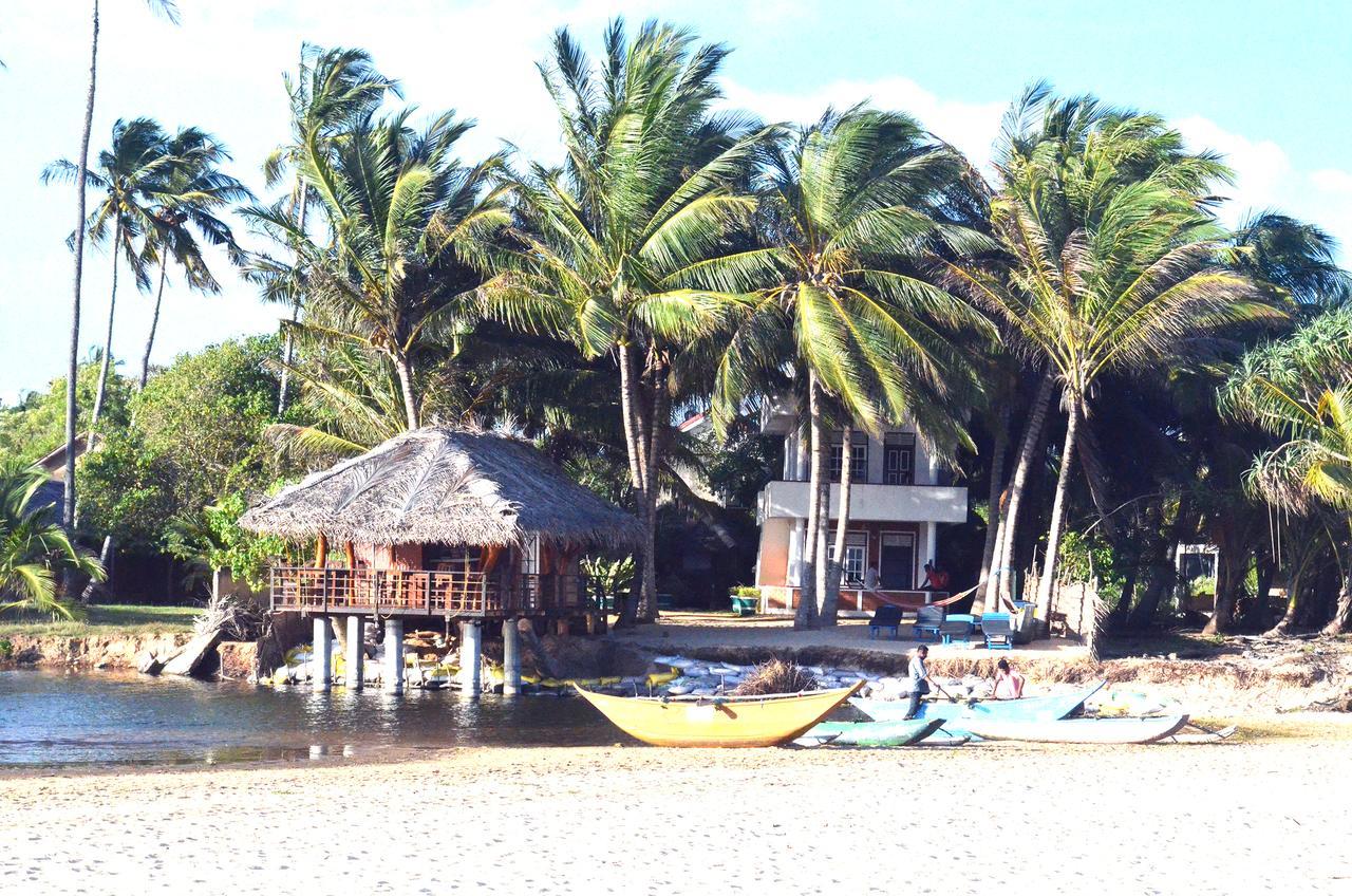 Lonely Beach Resort Tangalle Eksteriør bilde